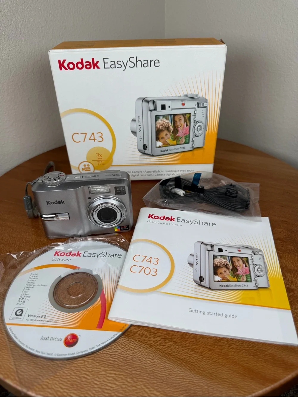 Kodak EasyShare C743 *FOR PARTS* Not working